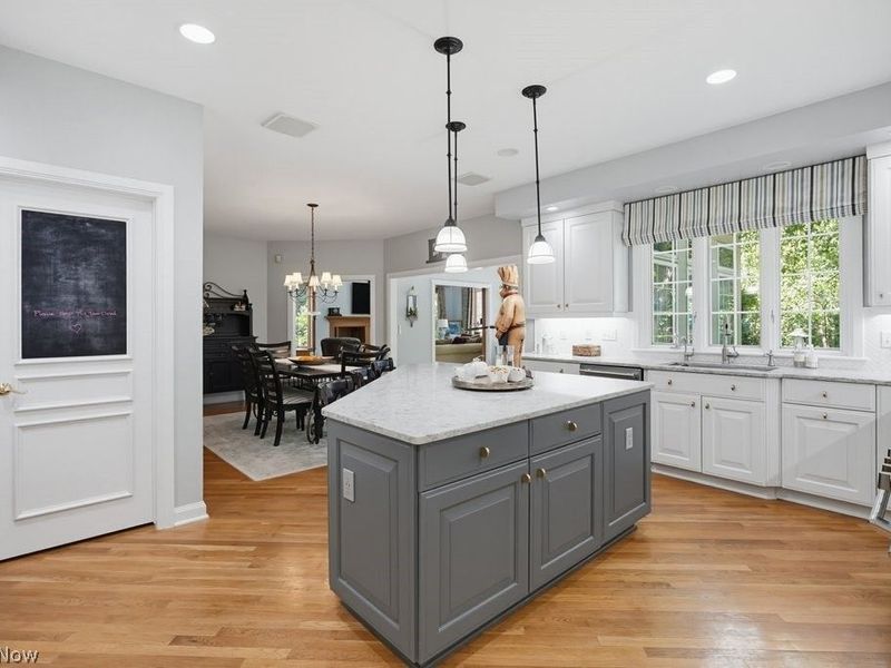 285 Grey Fox Run, Chagrin Falls, OH 44022 Photo 9