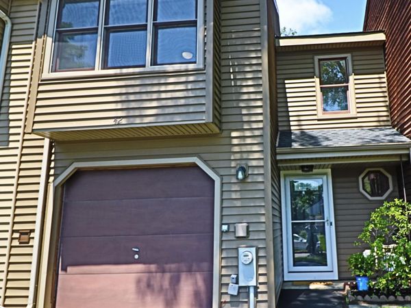 42 Westchester Drive, Clifton Park, NY 12065
