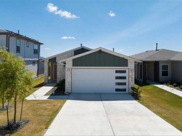 10805 Meris LN, Austin, TX 78754
