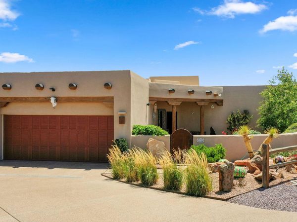 6 Pueblo Bonito Road, Placitas, NM 87043