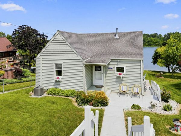 1835 E Bair Rd, Columbia City, IN 46725