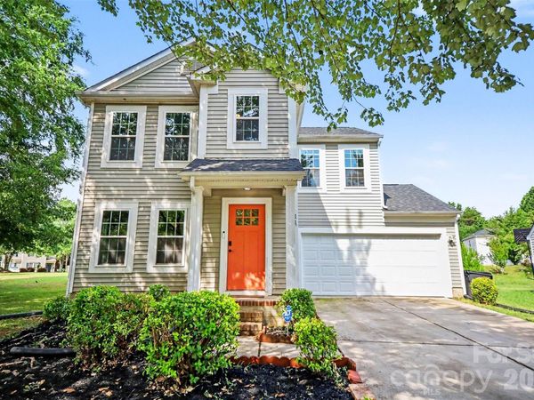 6111 Whispering Brook Court , Charlotte, NC 28216