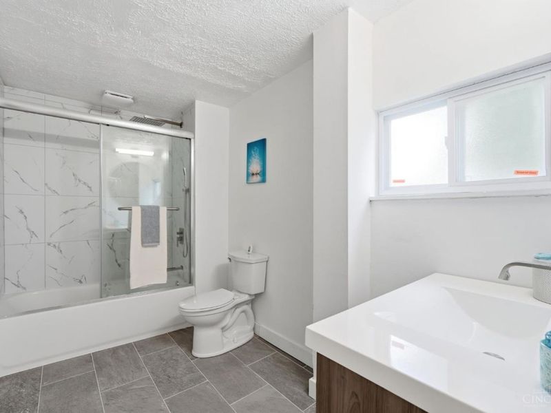 6056 Red Bank Road, Cincinnati, OH 45213 Photo 24