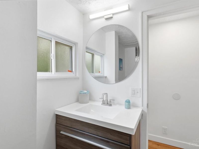 6056 Red Bank Road, Cincinnati, OH 45213 Photo 25