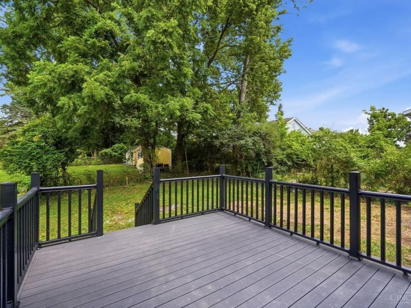 6056 Red Bank Road, Cincinnati, OH 45213 Photo 32