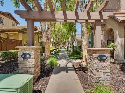 216 W Santa Cruz Way, Mountain House, CA 95391 Photo