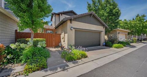 216 W Santa Cruz Way, Mountain House, CA 95391 Photo