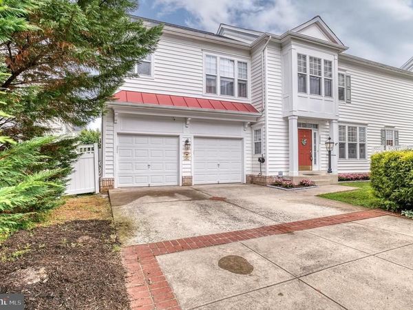 10036 PENTLAND HILLS WAY, BRISTOW, VA 20136