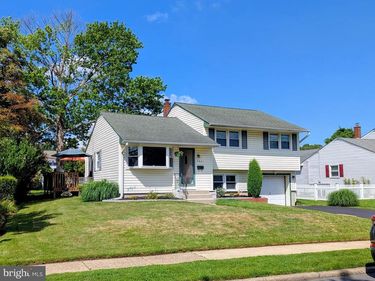 3641 DEEPWATER LANE, BROOKHAVEN, PA 19015
