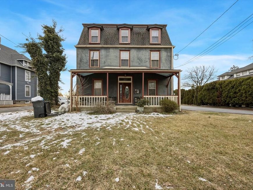 30 W Chester Pike, Ridley Park, PA 19078 Main Photo