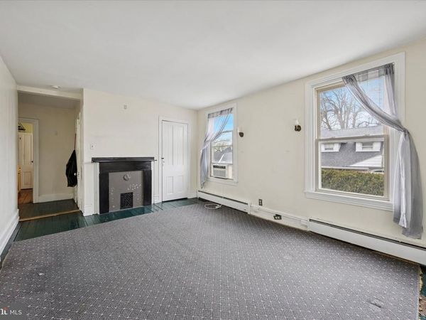 30 W CHESTER PIKE, RIDLEY PARK, PA 19078