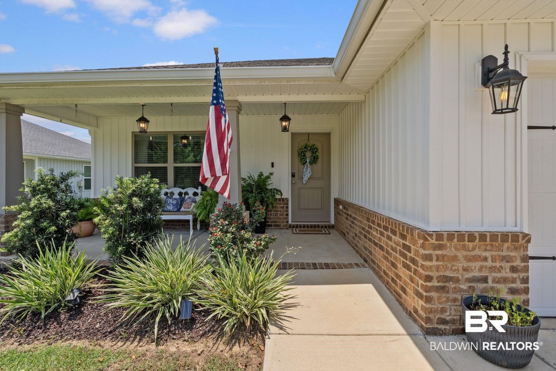 124 Cottage Lane, Atmore, AL 36502 Main Photo