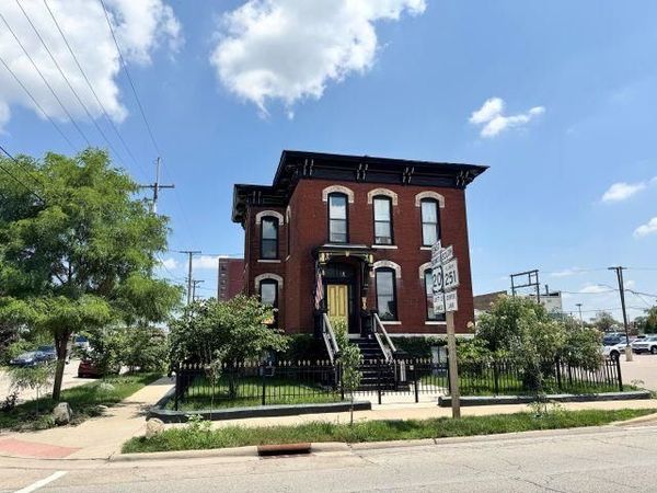 129 N 2nd Street, ROCKFORD, IL 61107