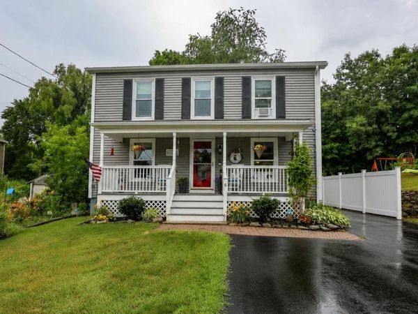 6 Concord Avenue, Derry, NH 03038