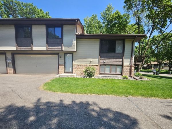 3900 Brookdale Circle N, Brooklyn Park, MN 55443