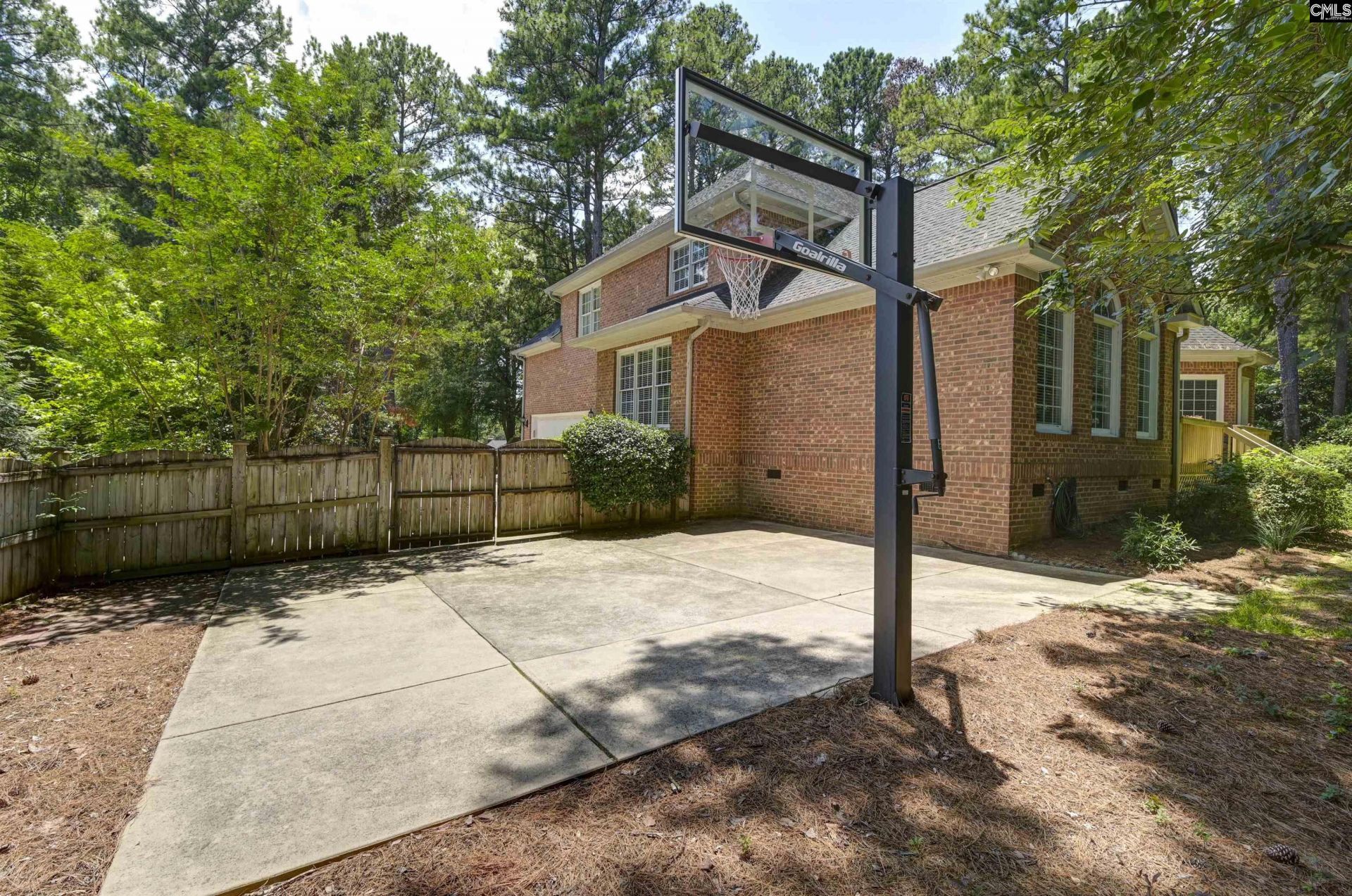 608 Charles Court  Photo 53