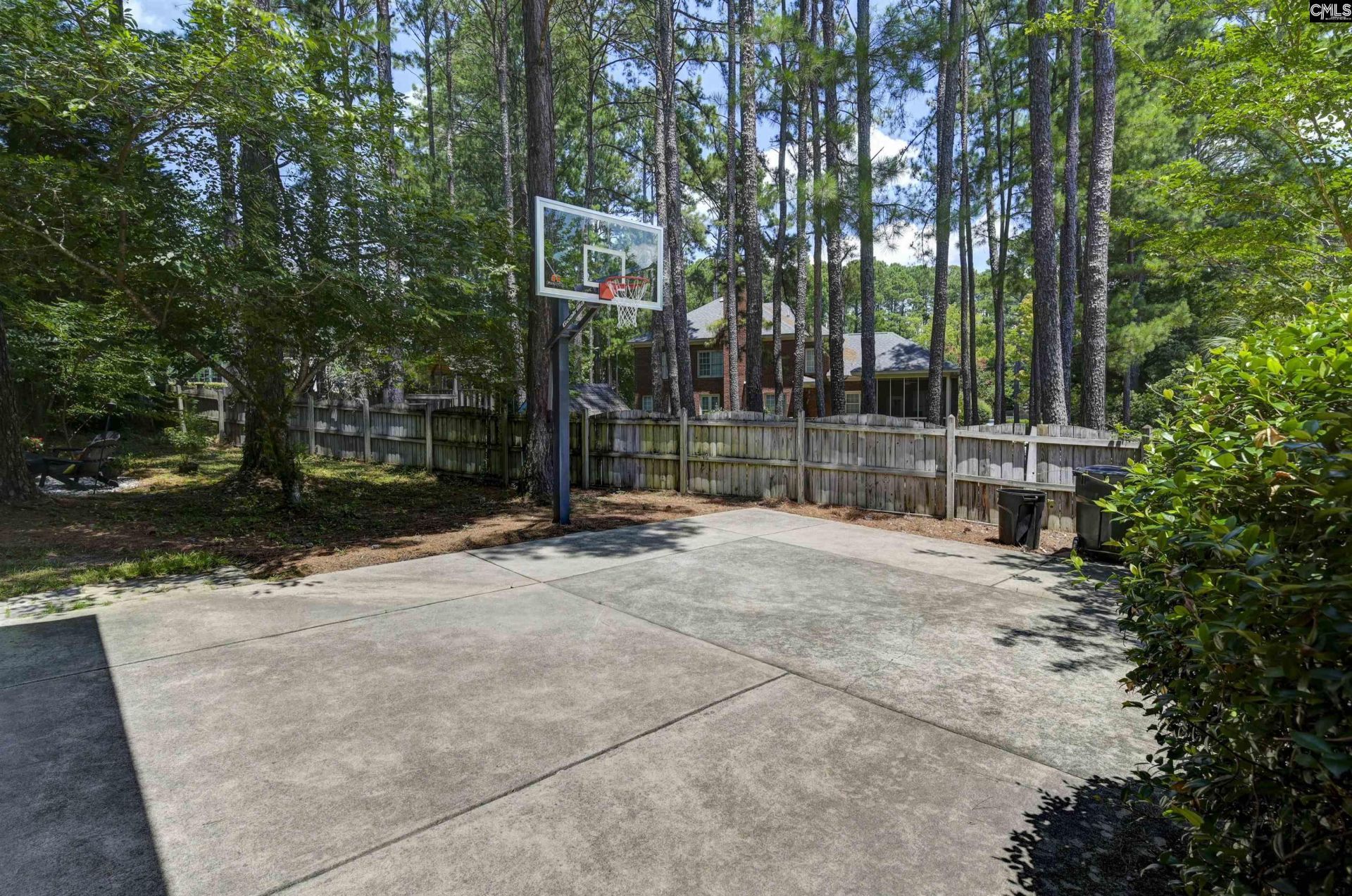 608 Charles Court  Photo 54
