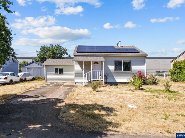 3155 NE Knox Butte Av, Albany, OR 97321