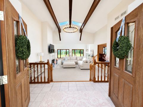 Main Photo