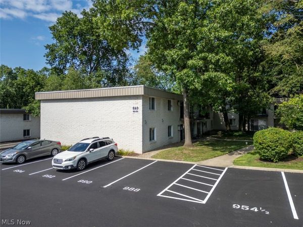 996 S Lincoln Street, Kent, OH 44240