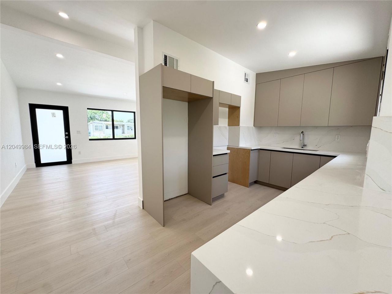 3512 NW 176th Ter , Miami Gardens, FL 33056 Photo