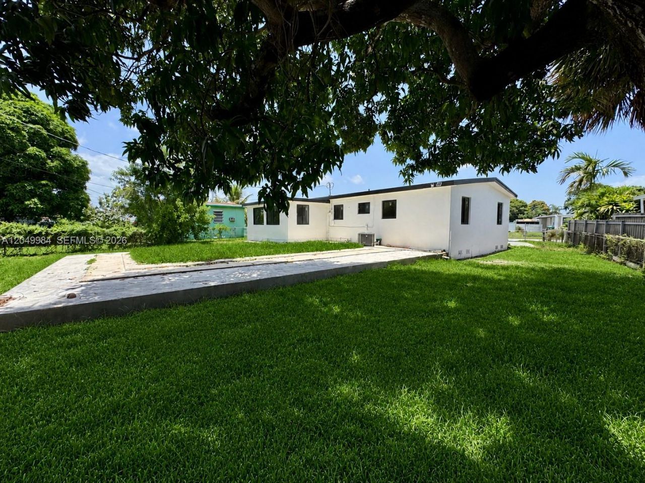 3512 NW 176th Ter , Miami Gardens, FL 33056 Photo