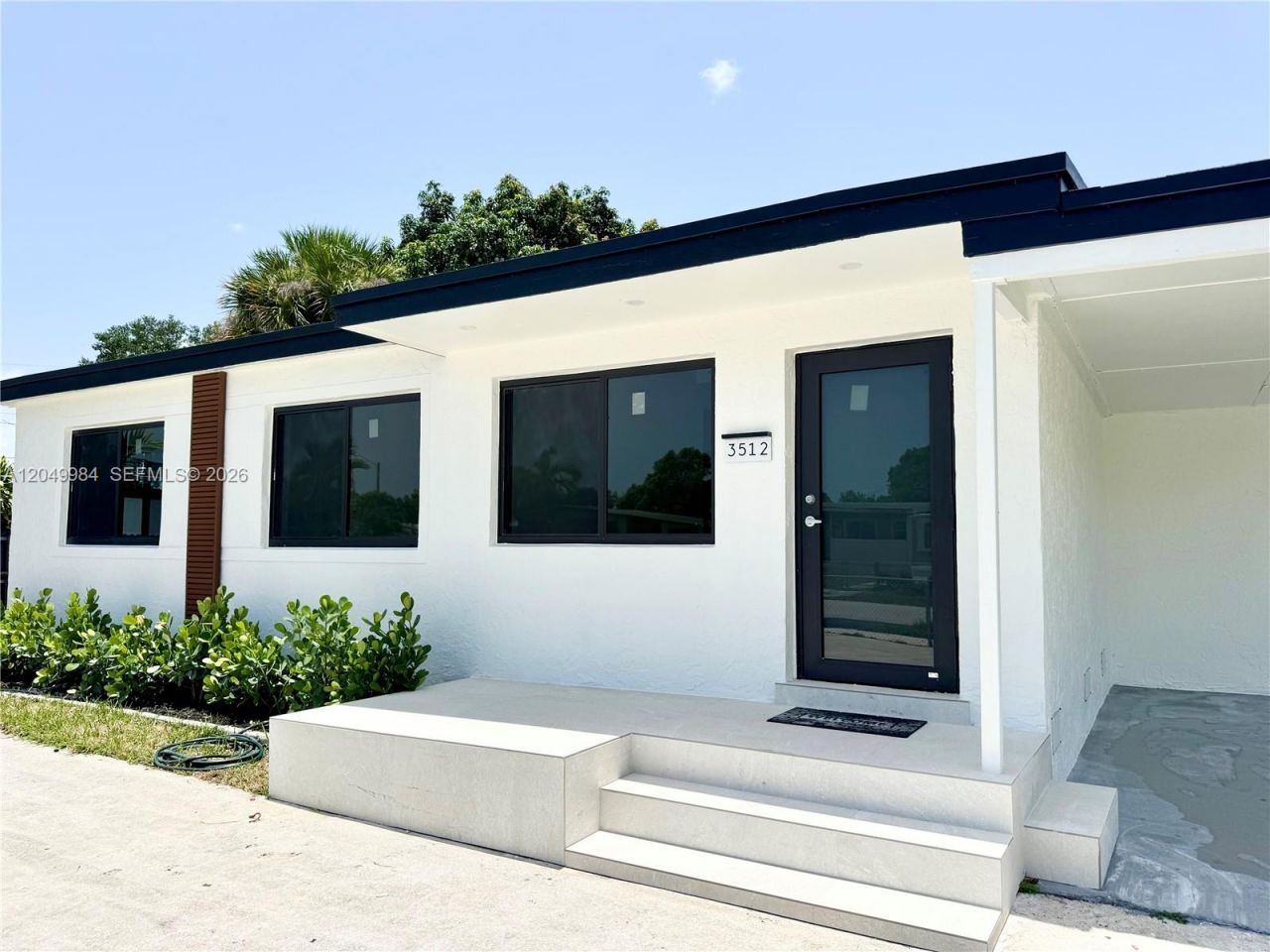 3512 NW 176th Ter , Miami Gardens, FL 33056 Photo