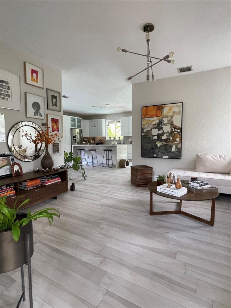 485 Silver Palm Way, Unit 485, Weston, FL 33327 Photo