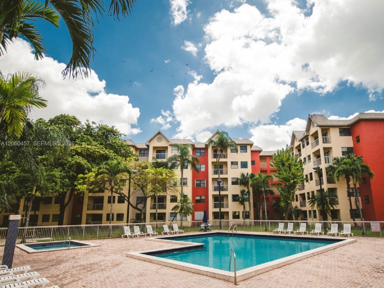 8373 Lake Dr , Unit 201, Doral, FL 33166 Photo