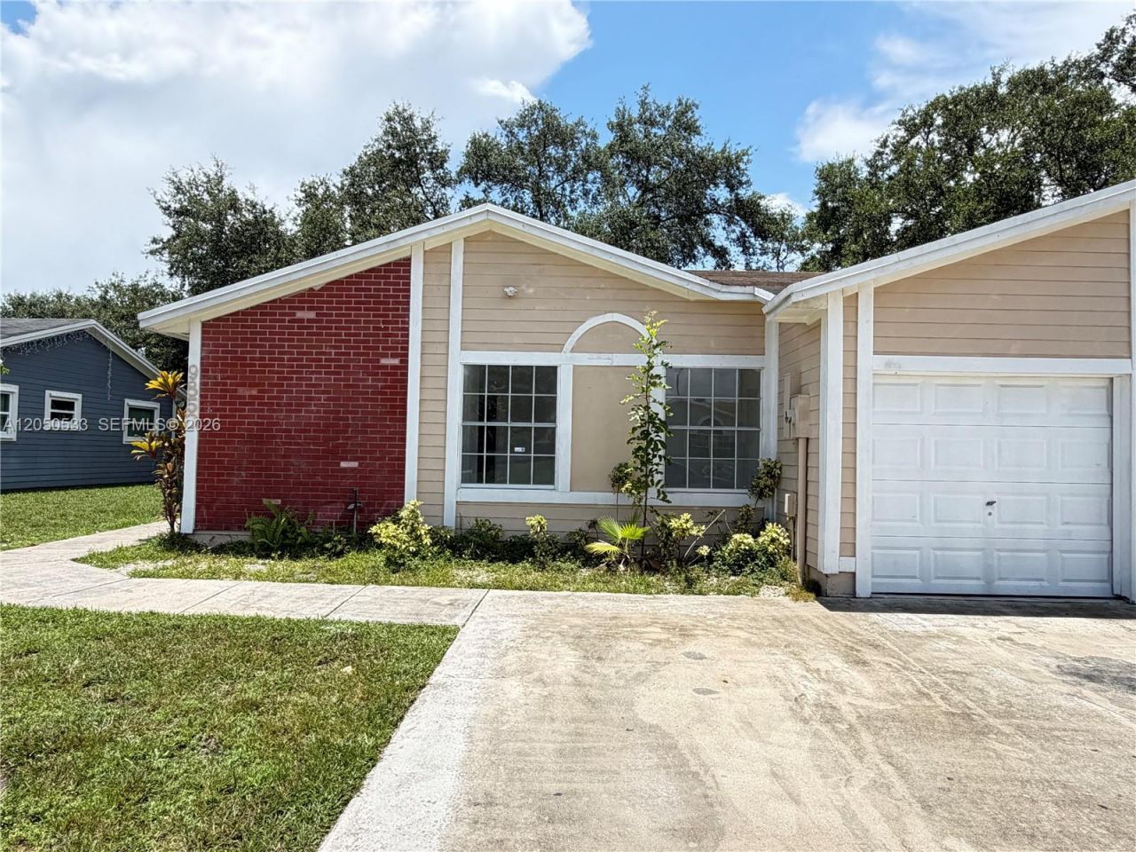 9850 W Heather Ln, Miramar, FL 33025 Photo