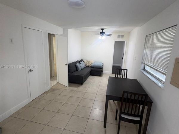 812 SW SW 19 Ave, Unit Front, Miami, FL 33135