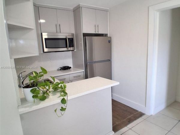 1231 SW 136th Pl , Unit B, Miami, FL 33184