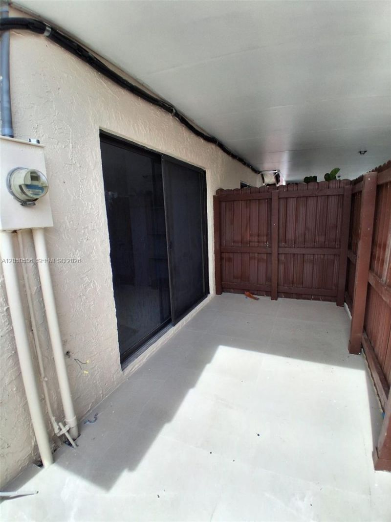 1231 SW 136th Pl , Unit B, Miami, FL 33184 Photo