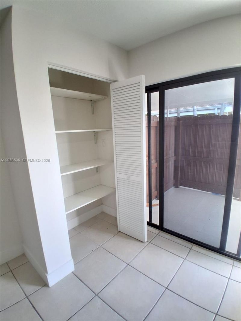 1231 SW 136th Pl , Unit B, Miami, FL 33184 Photo