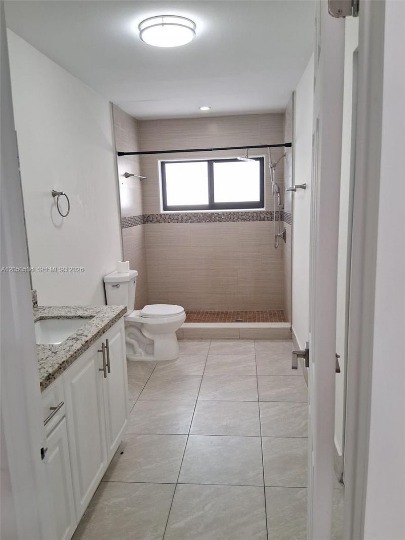 1231 SW 136th Pl , Unit B, Miami, FL 33184 Photo