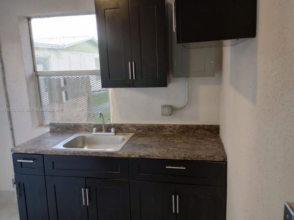1241 W Dr Martin Luther King Jr Blvd W , Unit 4, Belle Glade, FL 33430