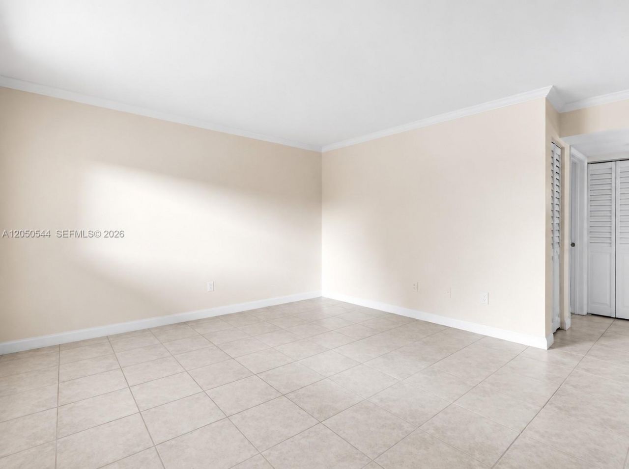 1245 W 24th St , Unit 219, Hialeah, FL 33010 Photo