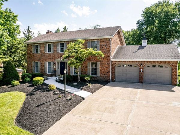 2244 Woodmont Dr, Export, PA 15632