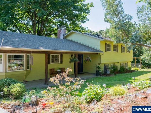 733 Laurel Pl NW, Albany, OR 97321