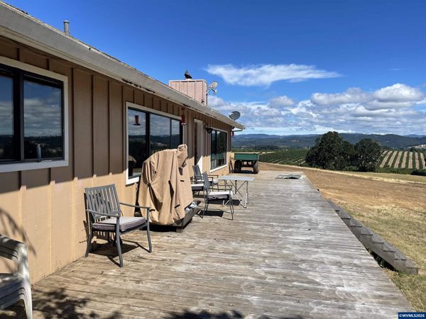 27181 S Frys Ln, Sheridan, OR 97378