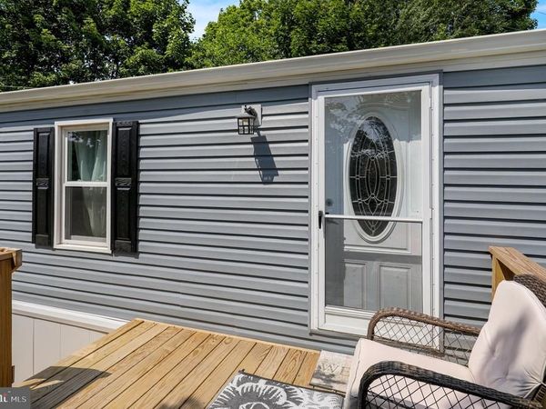 101 DUSTY LANE, HAMBURG, PA 19526