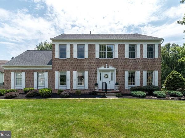 5041 GRUNDY WAY, DOYLESTOWN, PA 18902