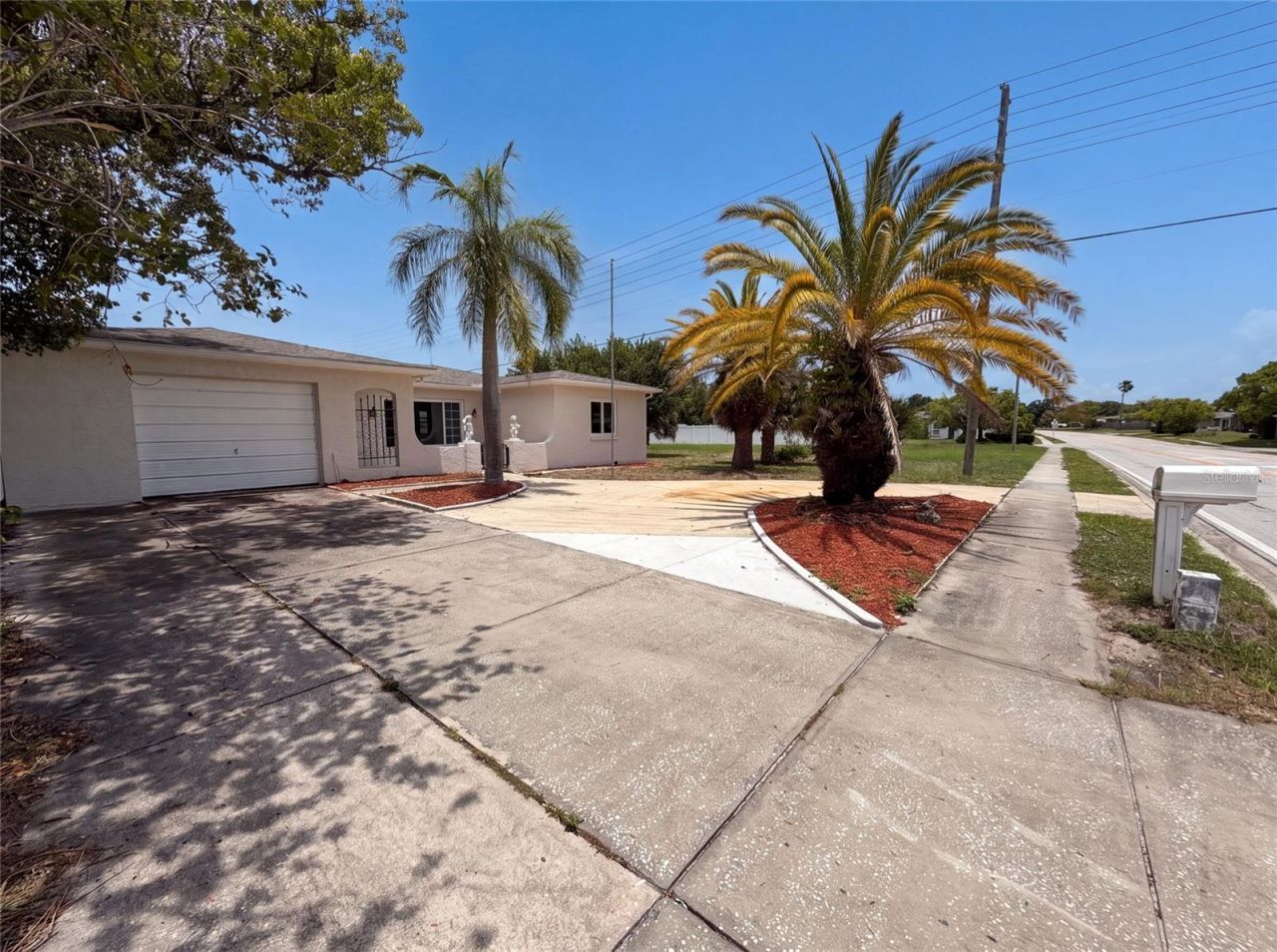 8053 Embassy Boulevard , Port Richey, FL 34668 Photo
