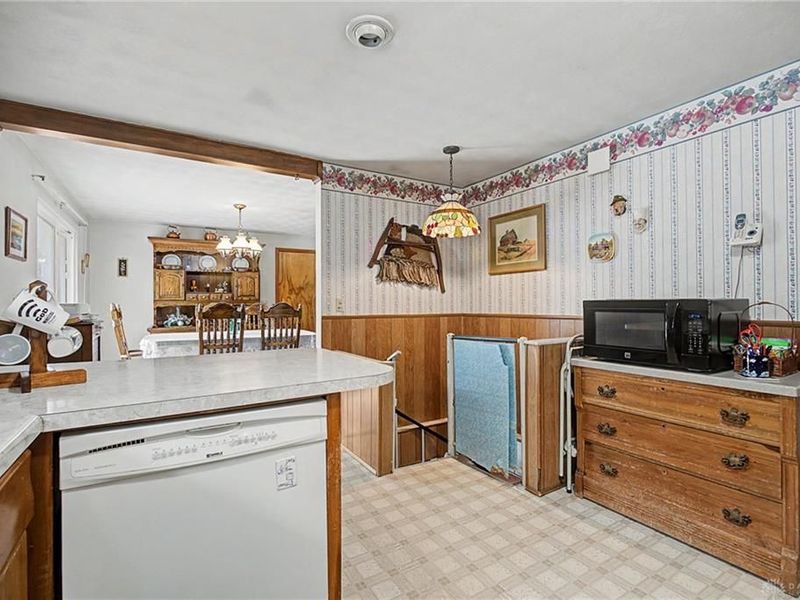 2307 Pine Knott Drive, Beavercreek, OH 45431 Photo 16