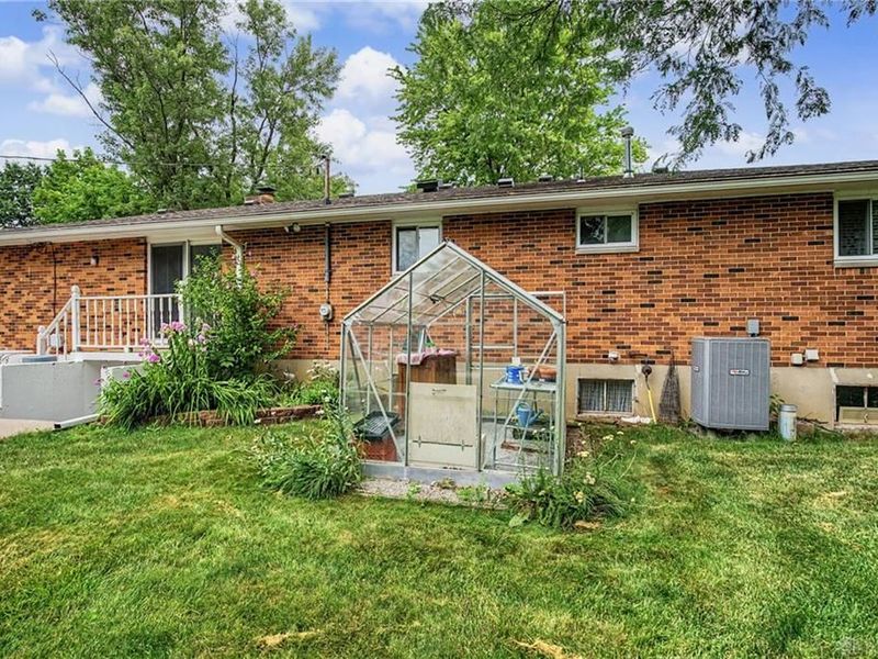 2307 Pine Knott Drive, Beavercreek, OH 45431 Photo 47