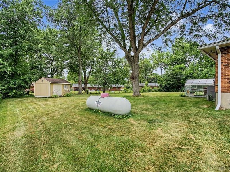 2307 Pine Knott Drive, Beavercreek, OH 45431 Photo 51