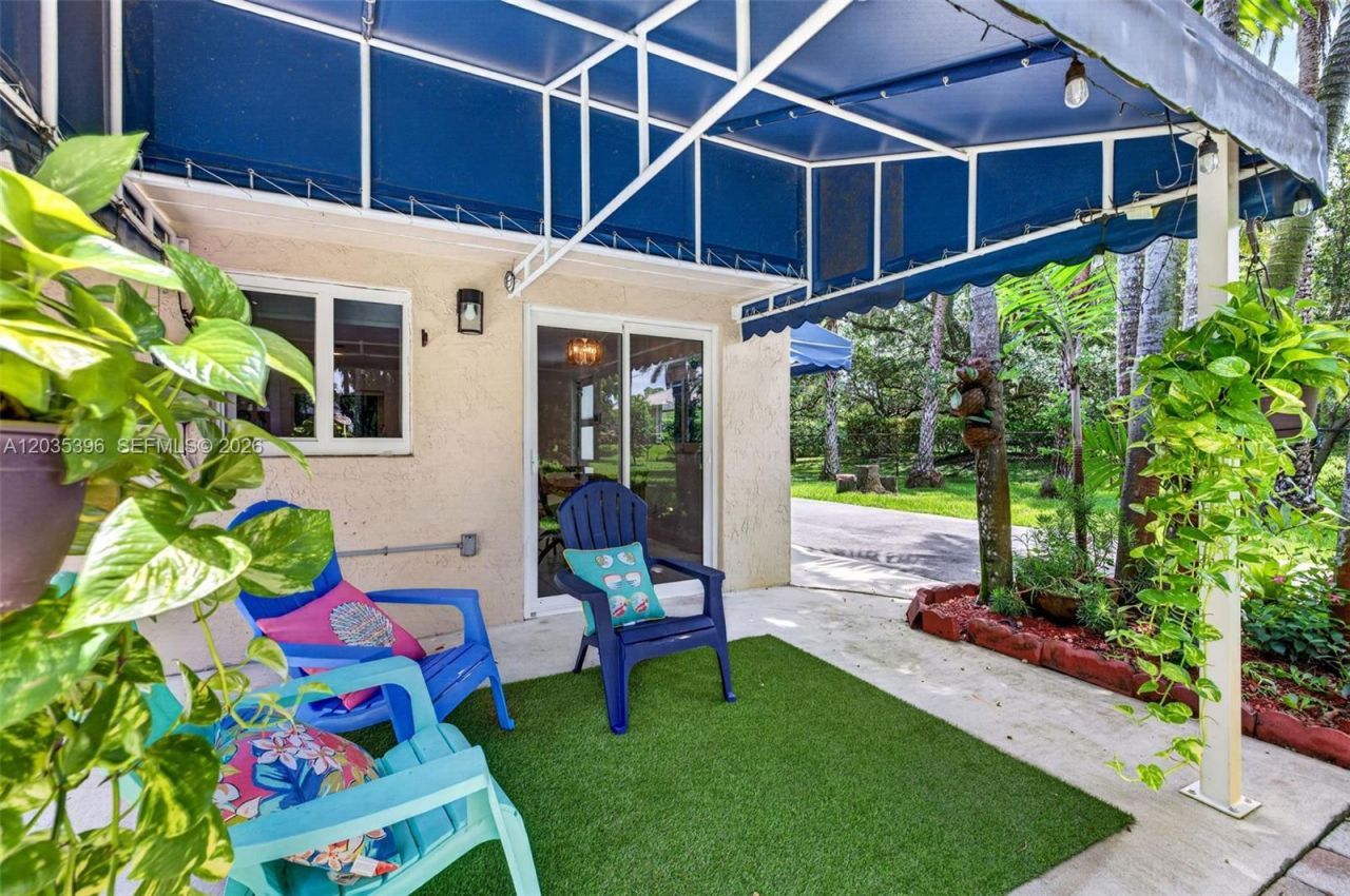 14551 SW 24th St, Davie, FL 33325 Photo