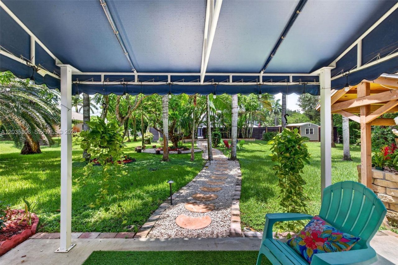 14551 SW 24th St, Davie, FL 33325 Photo