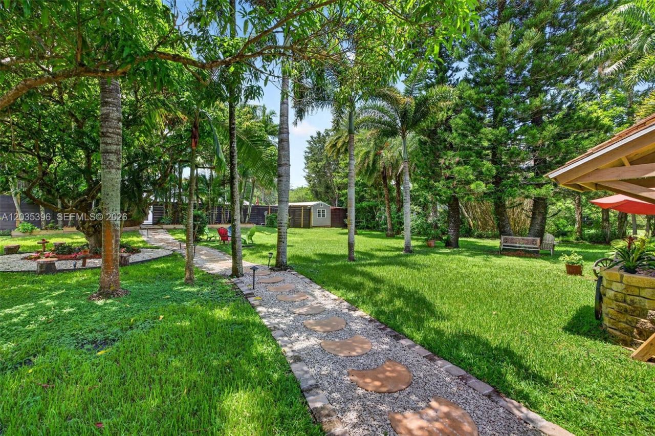 14551 SW 24th St, Davie, FL 33325 Photo