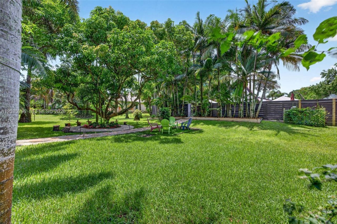 14551 SW 24th St, Davie, FL 33325 Photo